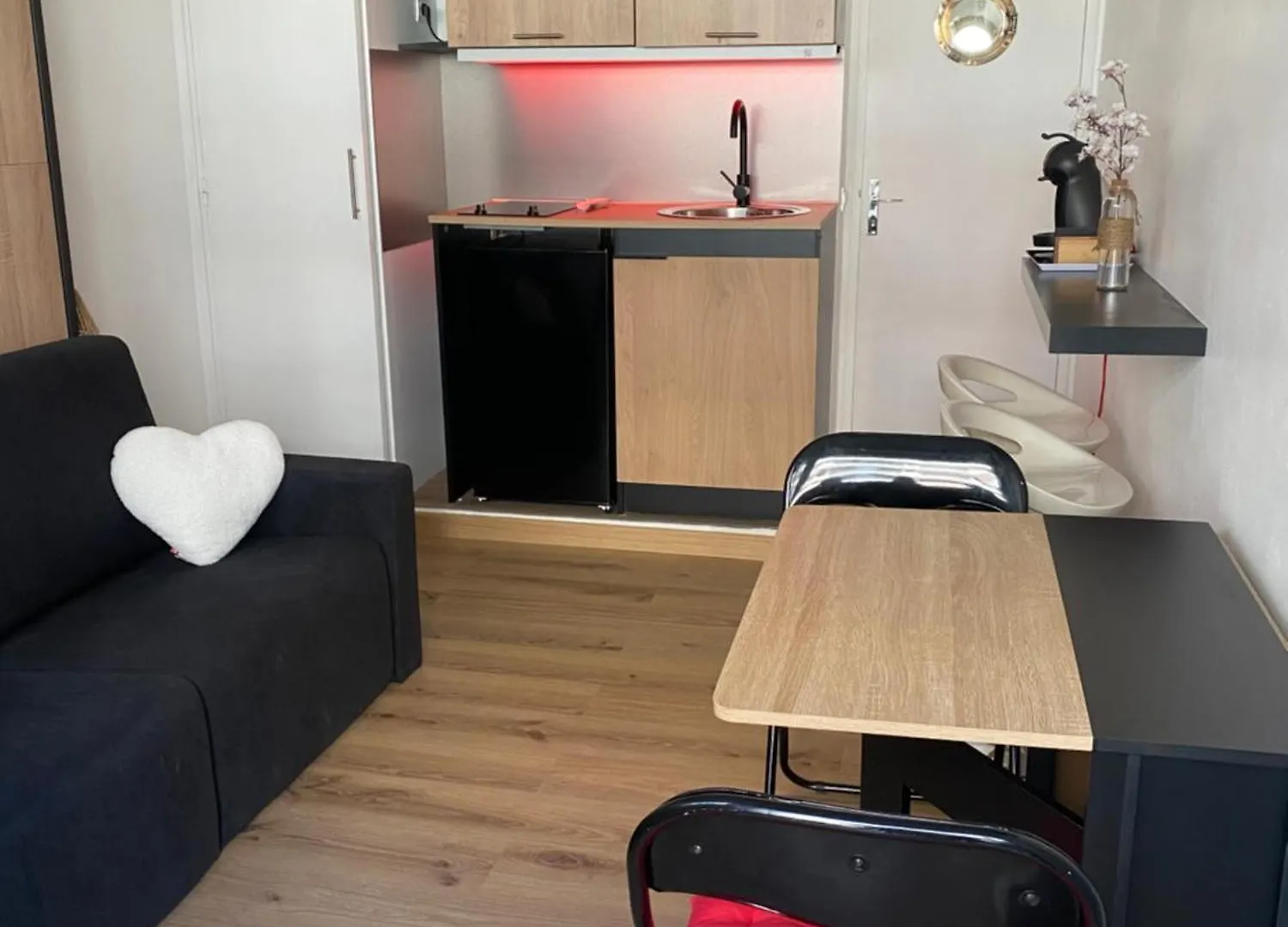 Cannes, France Studio Cosy 0*, Cannes France