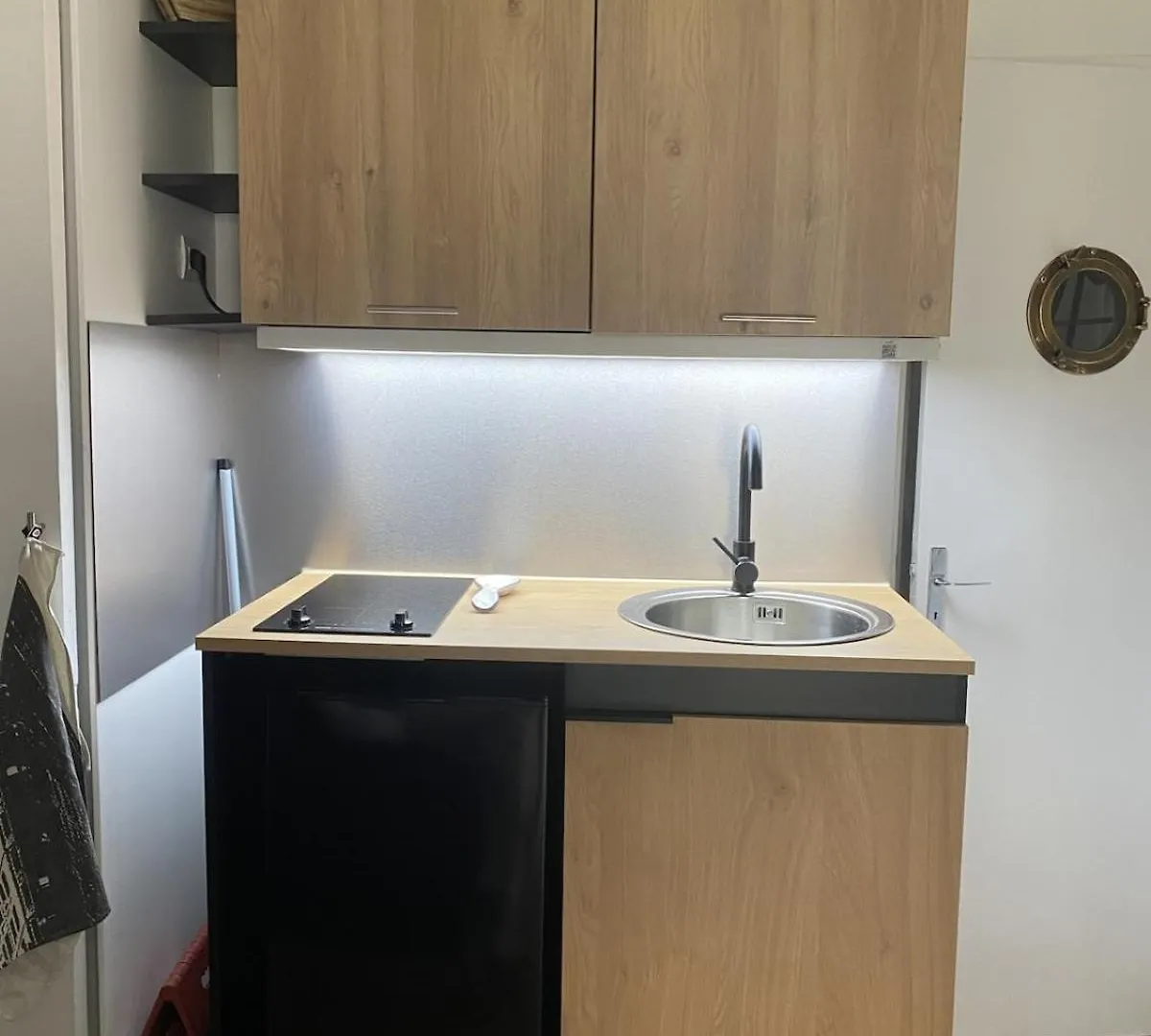 Cannes, France Studio Cosy Apartment Cannes